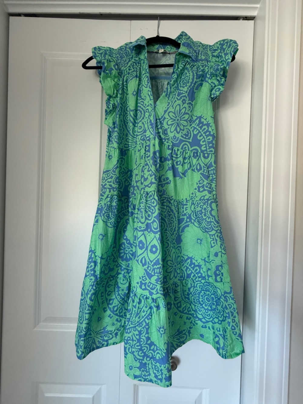 Umgee Green and Blue Paisley Mini Dress size small shoulder to hem 35”